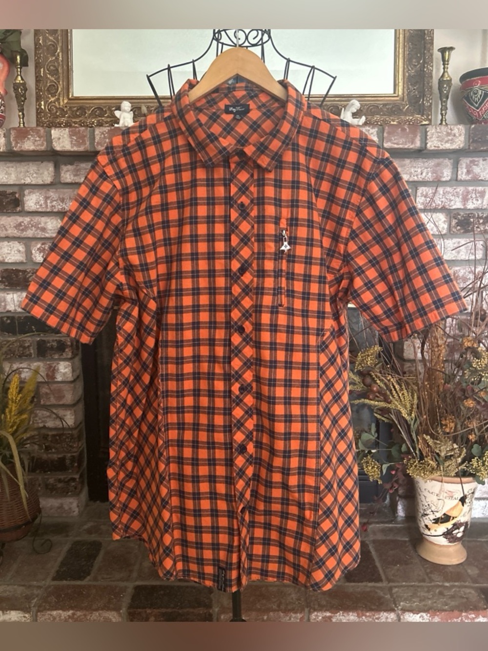 NWOT Lifted Research Group Orange Zipper Pocket Reflective Button Up Shirt